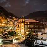Qc Monte Bianco Отель