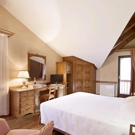 Qc Monte Bianco Hotell 4*